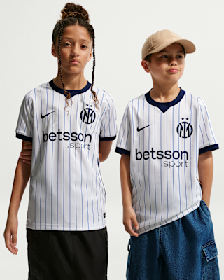 Inter Milan 2026/27 Stadium Away Older Kids' Nike Dri-FIT Football